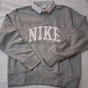 Nike Club Fleece Long-sleeve Fleece Polo Pullover FN3112-063 Size Med. NWT